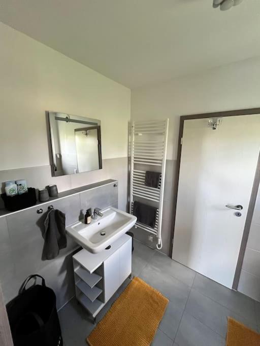 Appartement Buechensaal Mit Stellplatz Erlensee Екстериор снимка